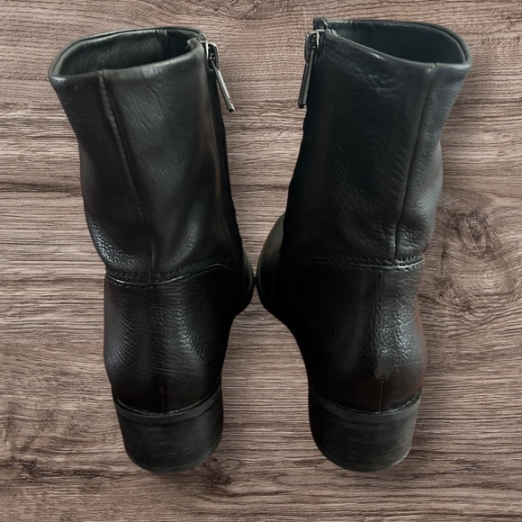 Sam Edelman Hilary Black Leather Booties Size 7 - Picture 7 of 10